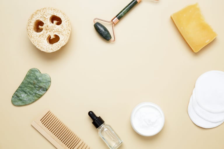 Skincare natural con gua sha y productos orgánicos